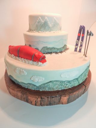 Snow Theme Wedding Cake